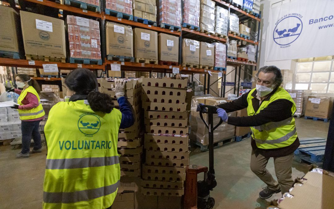 Nos volcamos con el Banco de Alimentos en la campaña #UnamosFuerzas